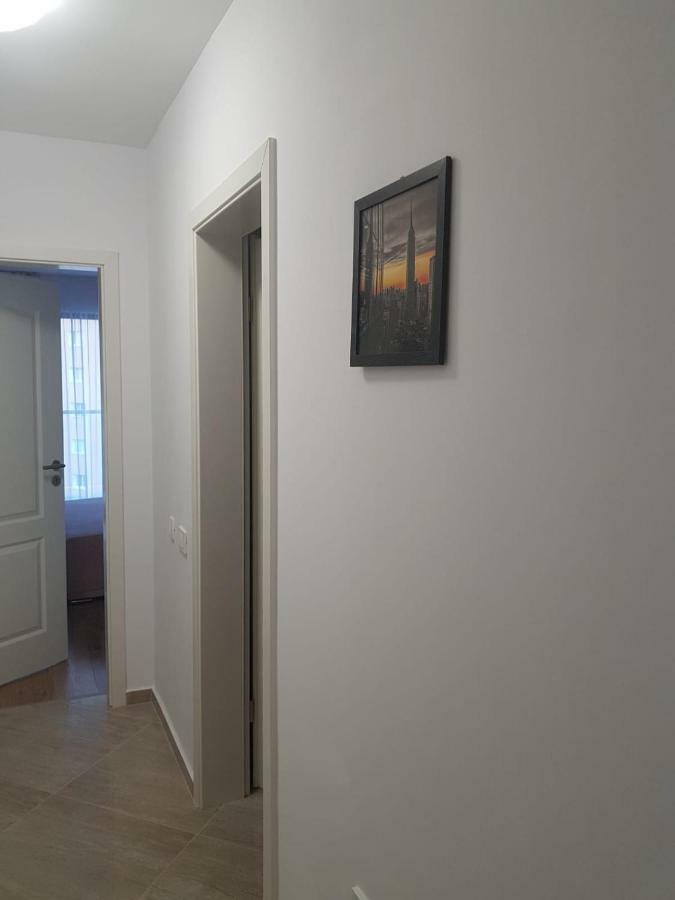 Apartament Monadin 3 Brasov Exterior photo